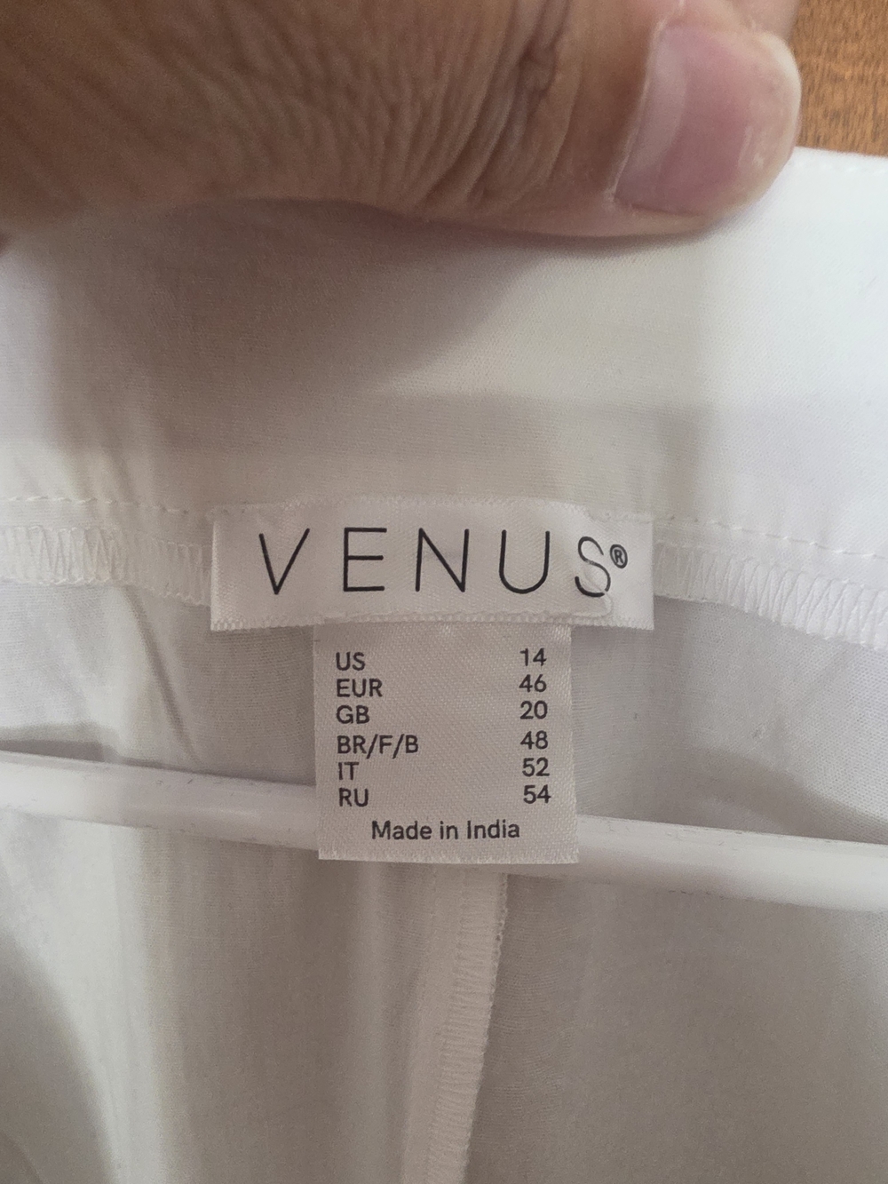 VENUS White Shirt Dress with Label Detail NWOT - Picture 2 of 4